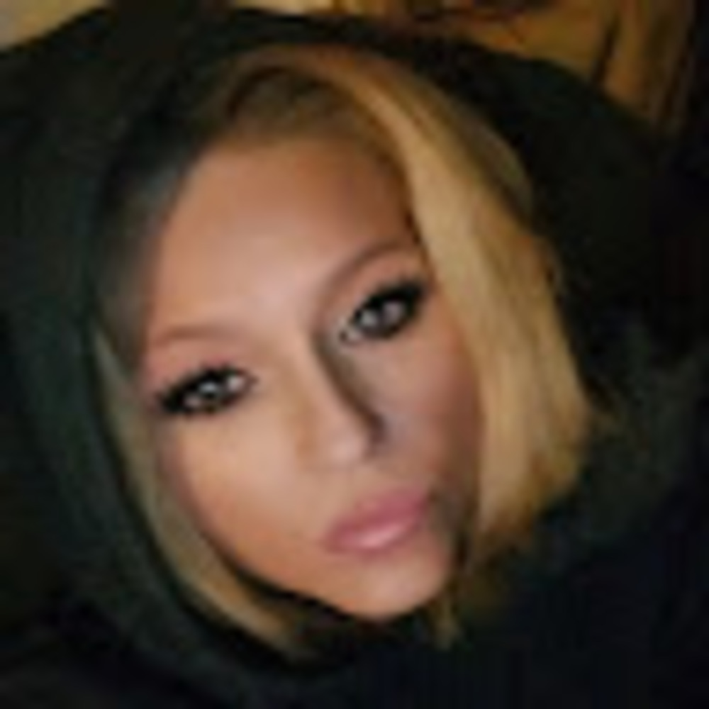 Meet your Posher, Rebecca